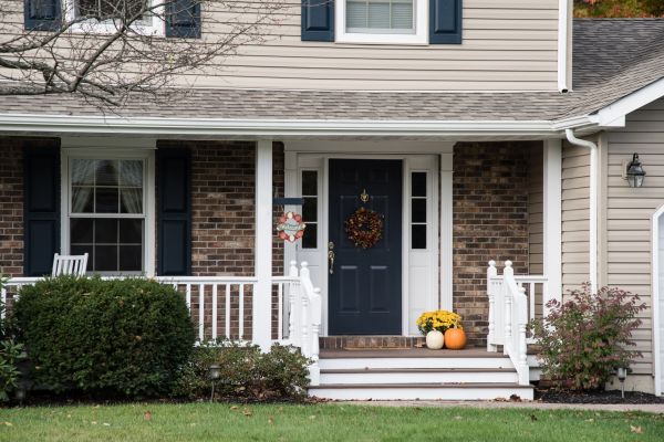 Cost of Front Deck Construction in San Antonio