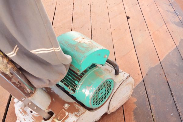 Cost of Cedar Deck Sanding in San Antonio